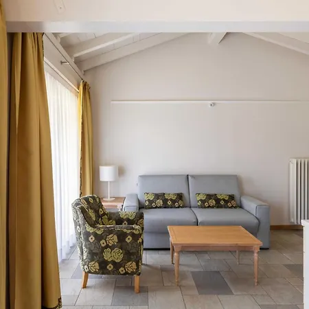 Aparthotel Ortensia 4*