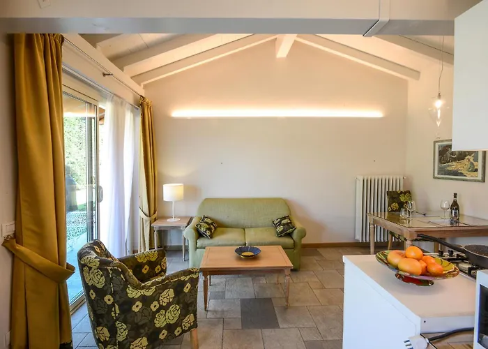 Ortensia מלון דירות