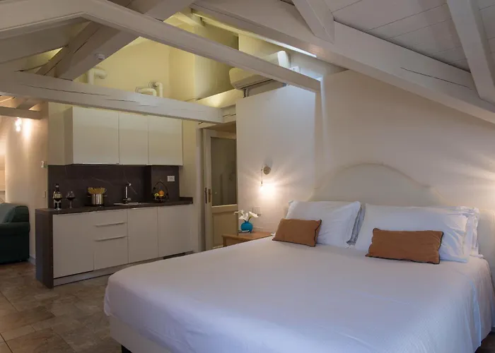 Aparthotel Ortensia 4*